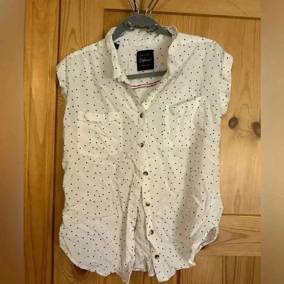 Women’s Button Down‎ Polka Dot Blouse Size Small - Picture 3 of 7